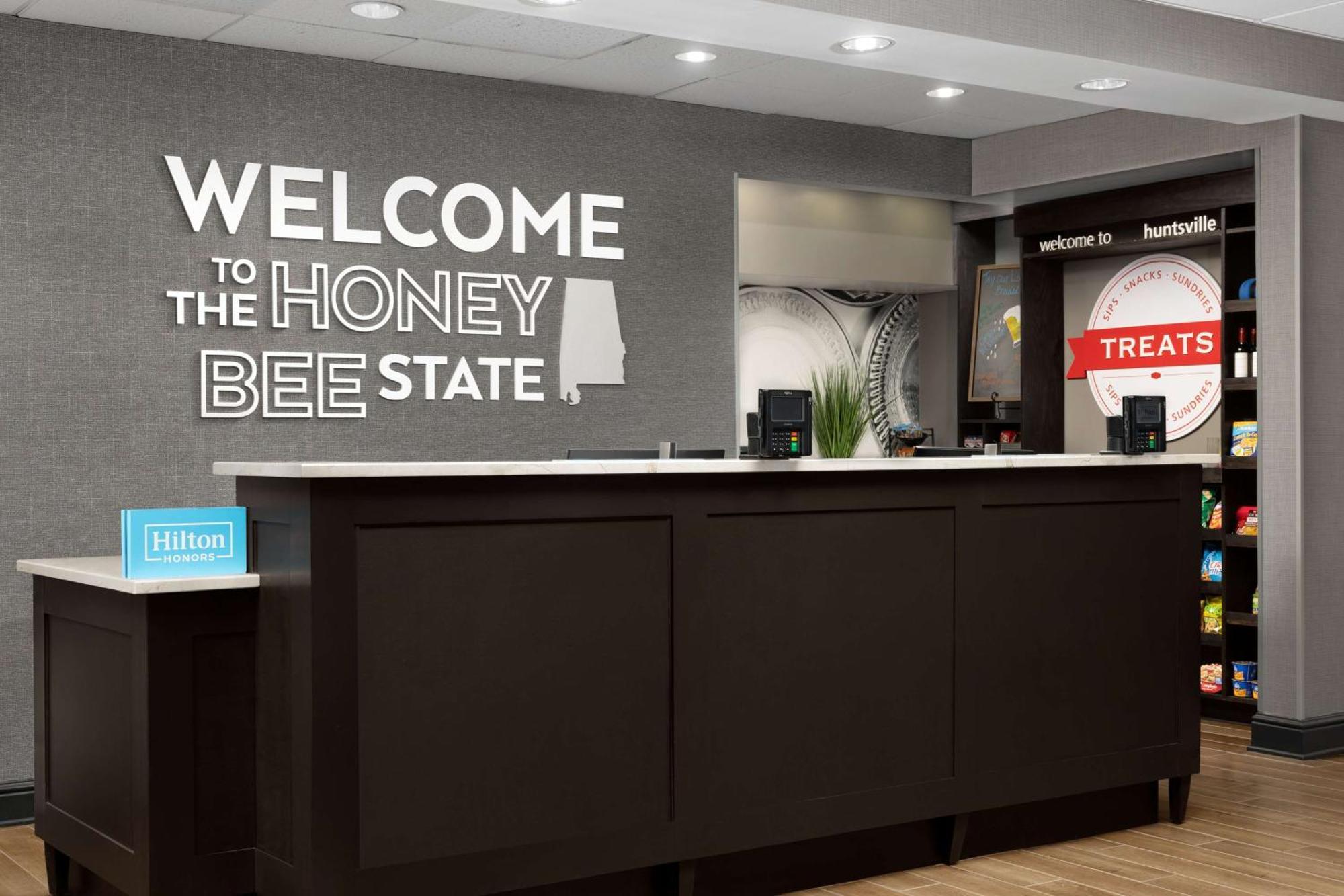 Hampton Inn & Suites Huntsville Research Park Area Kültér fotó